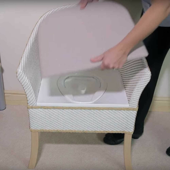 Sovrumsstol med dold potta