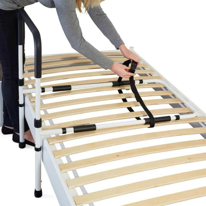 Stödhandtag för sängen