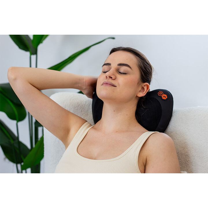 Shiatsu-hierontatyyny lämmöllä niskalle ja selälle