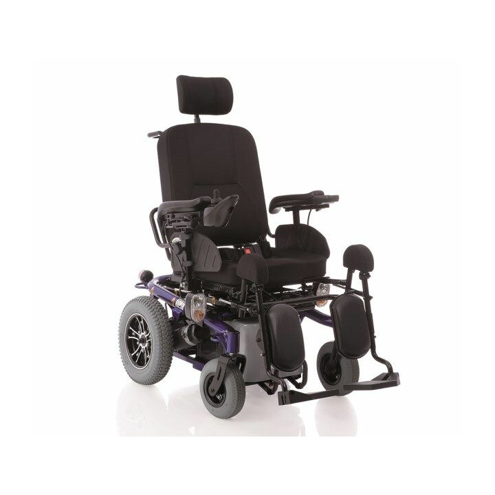 Monipuolinen sähköpyörätuoli kallistuvalla selkänojalla ja pitkällä toimintasäteellä