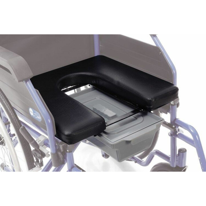 Mukava ergonominen pyörätuolin istuin 45 cm tukevalla rakenteella