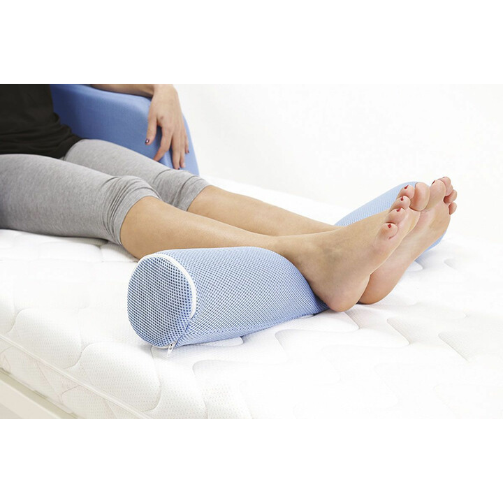 Monipuolinen sylinterimäinen asentotyyny jalkojen ja selän tukemiseen