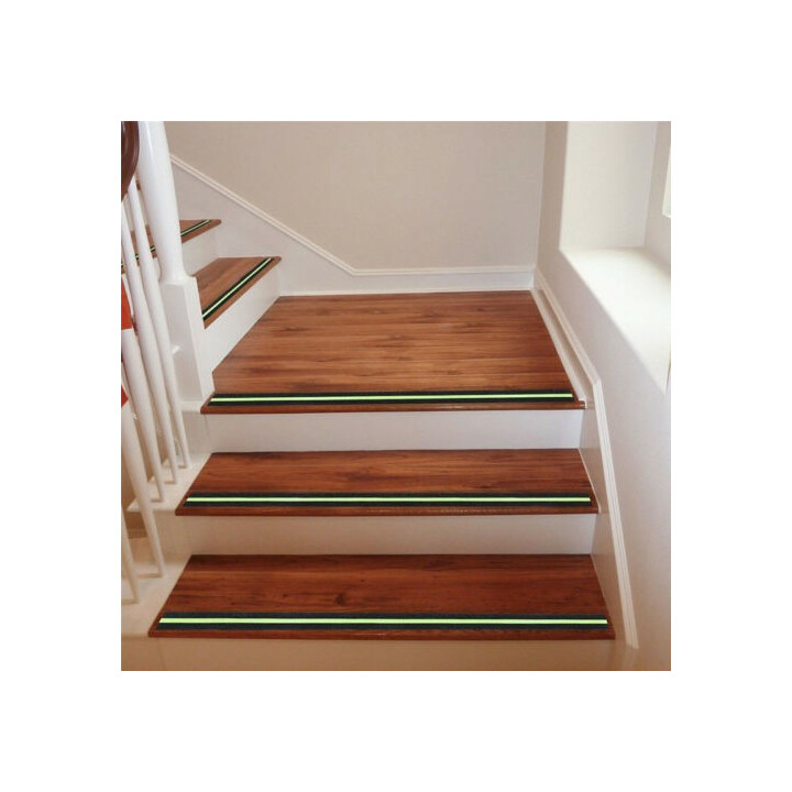 Självlysande halkskyddstejp