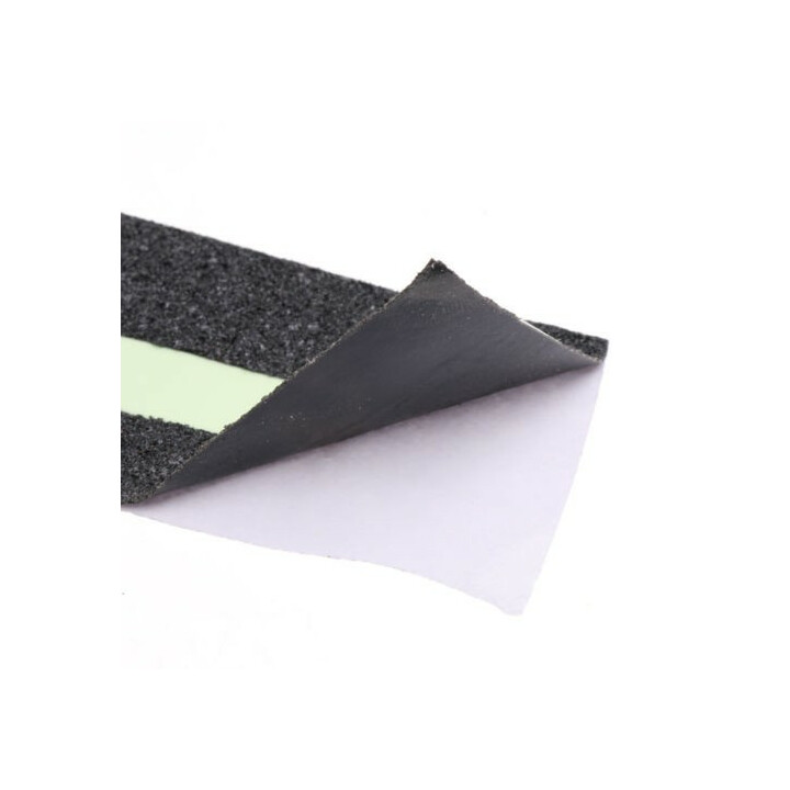 Självlysande halkskyddstejp