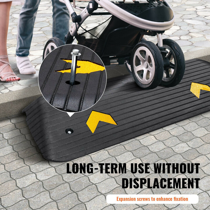 Kumista kynnyssilta B001, 5 cm korkeus, 111 x 40,6 cm, 15 t kantavuus, pyörätuoleille ja autoille