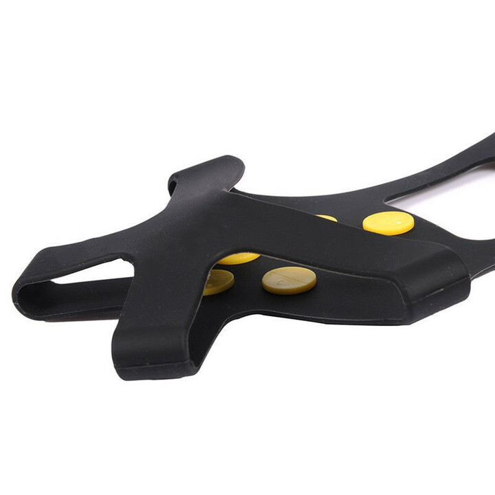 Liukueste talvikengille